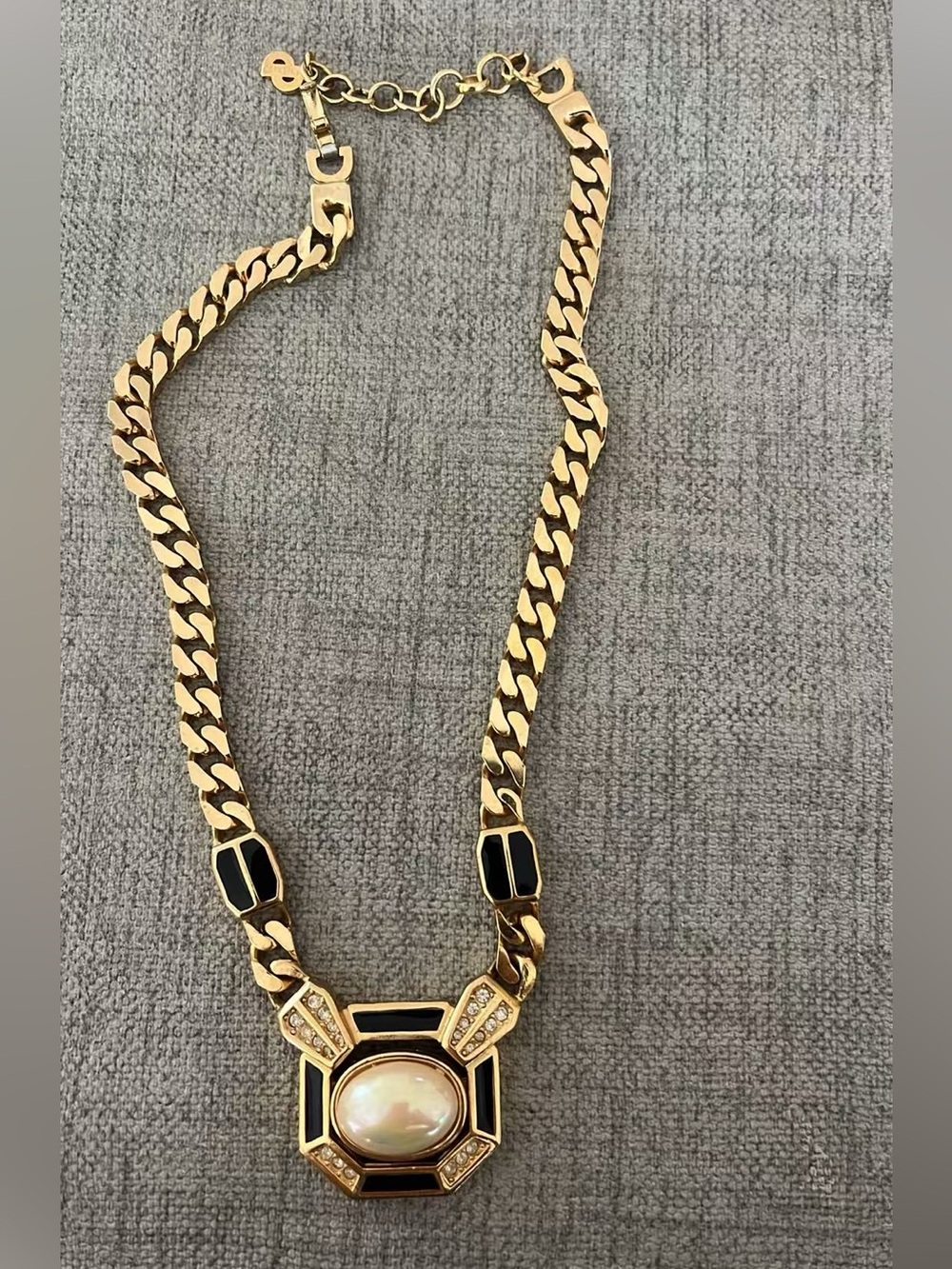 Vintage Christian Dior Classic Pearl Black Enamel Gold Chain Statement Necklace